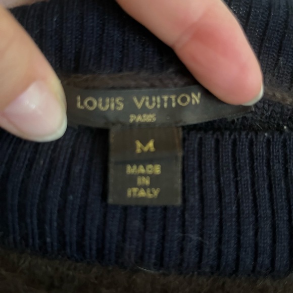 Louis Vuitton fuzzy Cashmere and  wool shirt - Picture 4 of 11